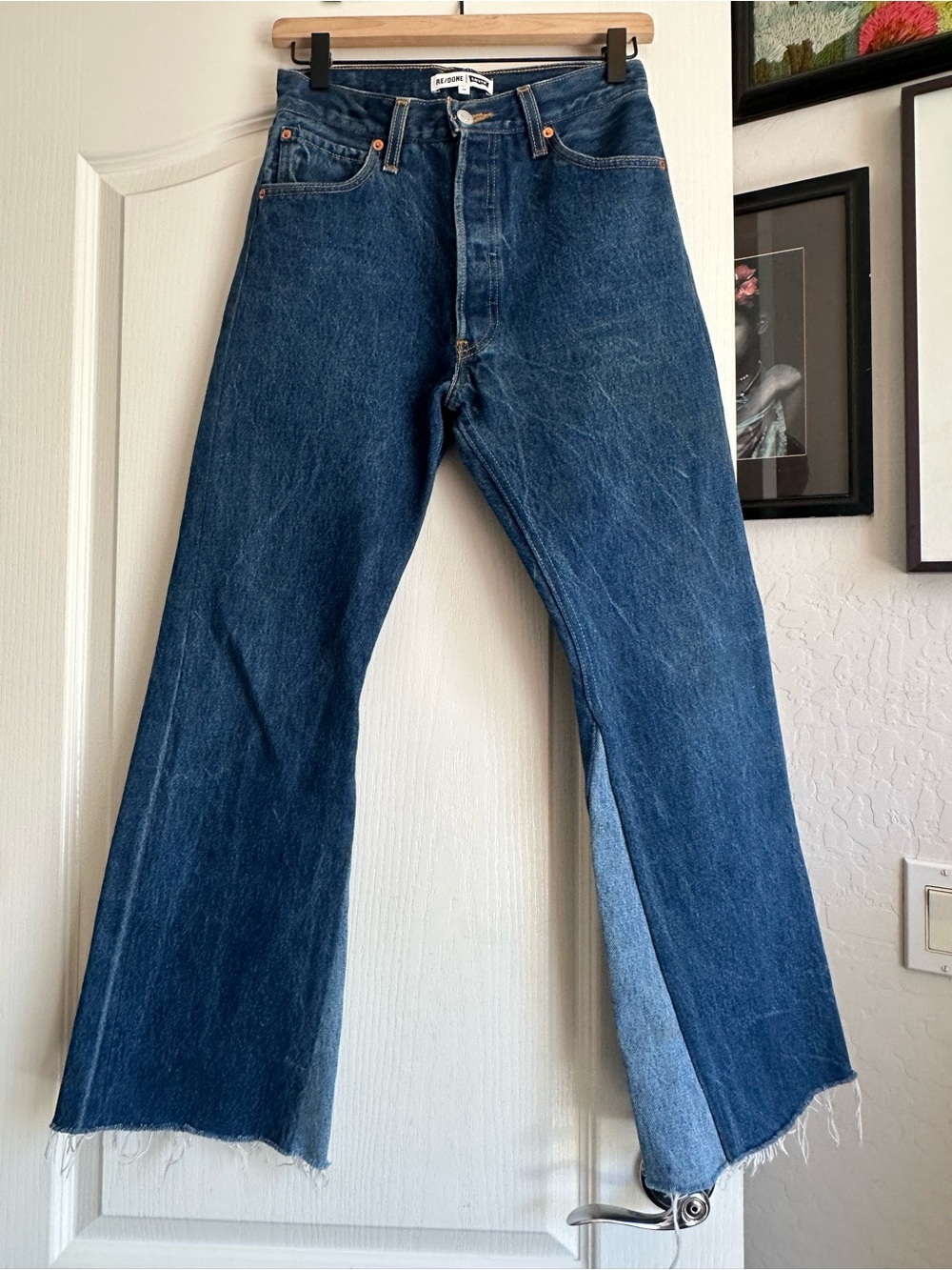 Leviโs Re/Done Jeans. Size: 26. Excellent condition ๐